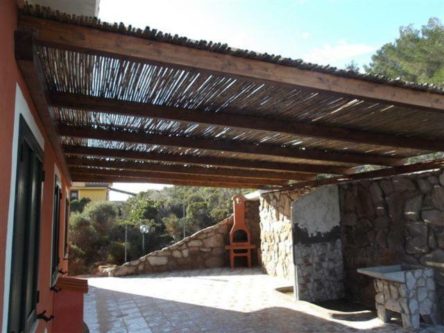 Casette Del Maestrale E Dello Scirocco SantʼAntìoco Exterior foto